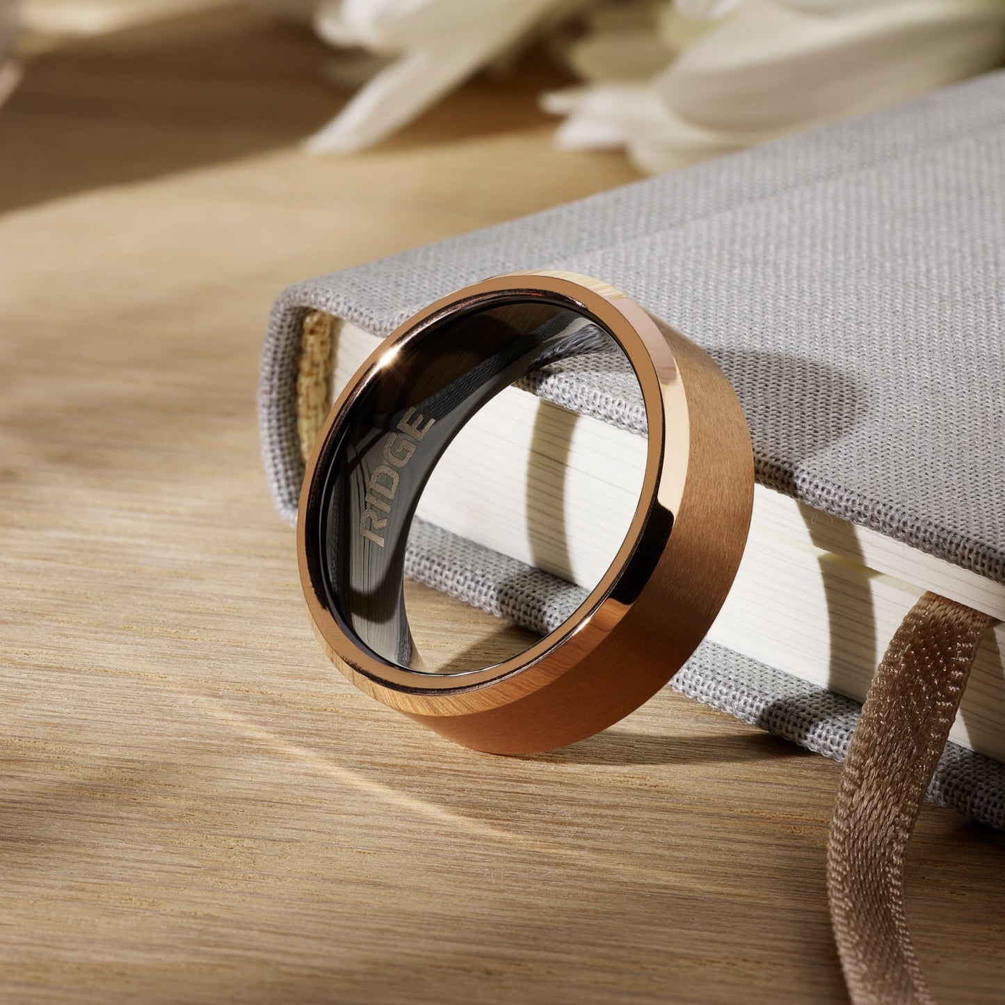 Ridge 8mm Beveled Ring Set - 18K Rose Gold